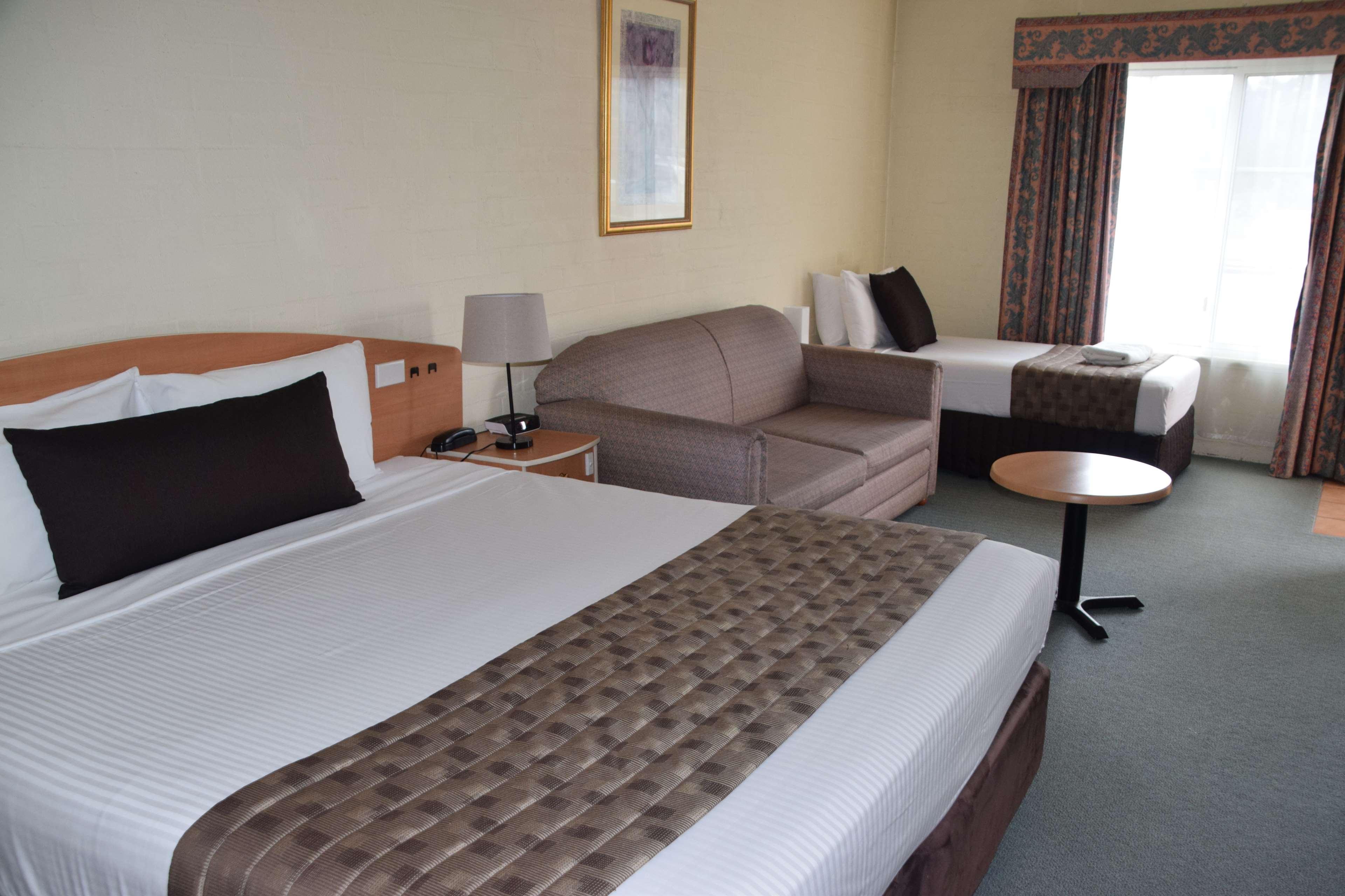 Best Western Coachman'S Inn Motel Бетхерст Екстер'єр фото